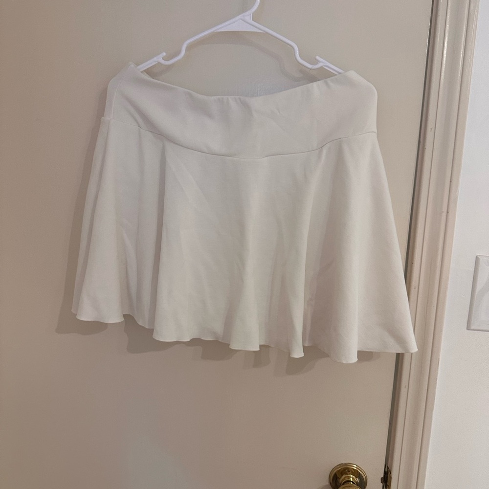 ARULA White Tennis Skort